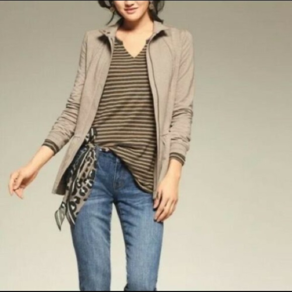 CAbi Weekend Topper NWOT (Style 3543)